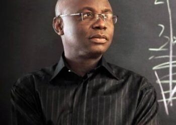 Sanwo-Olu Congratulates Pastor Bakare at 70