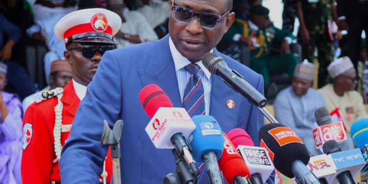 Olukoyede Shines at NEAPS Award